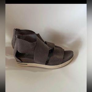 Eileen Fisher sandals size 8.5